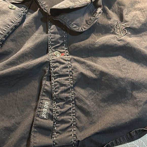 Men’s Guess Dress Shirt. - Picture 5 of 6